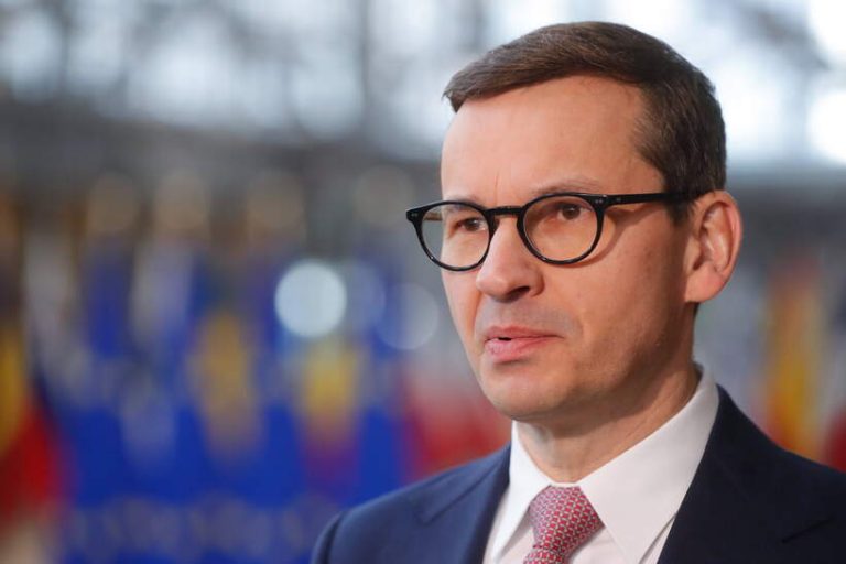 «Русский мир» нужно «полностью искоренить» — премьер Польши