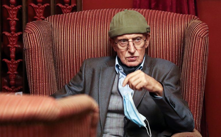 Режиссера Римаса Туминаса после скандала лишили российской театральной премии