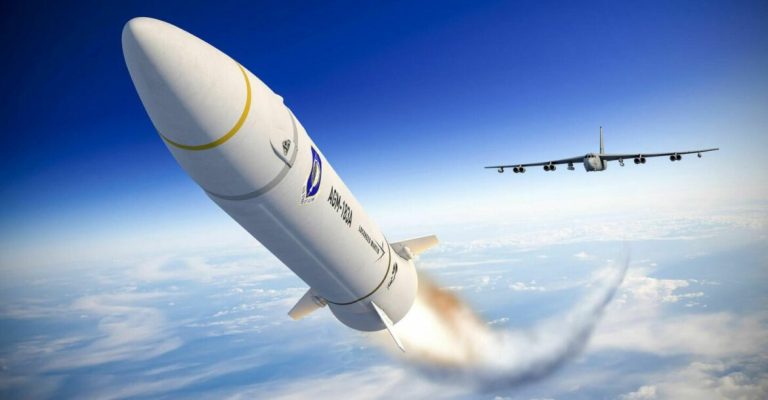 США провели испытания нового гиперзвукового оружия
