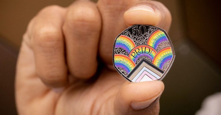 Великобритания выпускает радужную монету в честь 50-летия Pride