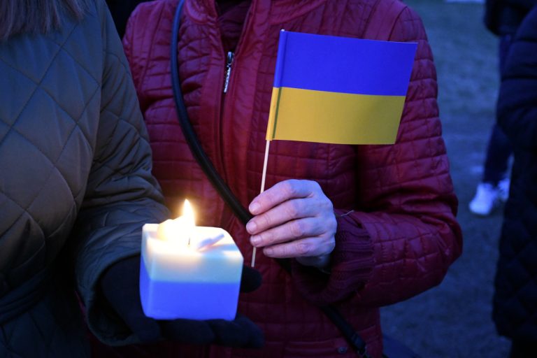 В День Европы пройдет флешмоб в память о погибших на Украине