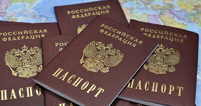 Путин упростил получение российского гражданства для жителей Запорожской и Херсонской областей Украины