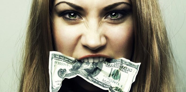 Женщина- Телец и другие знаки Зодиака, которые легко променяют любовь на богатство