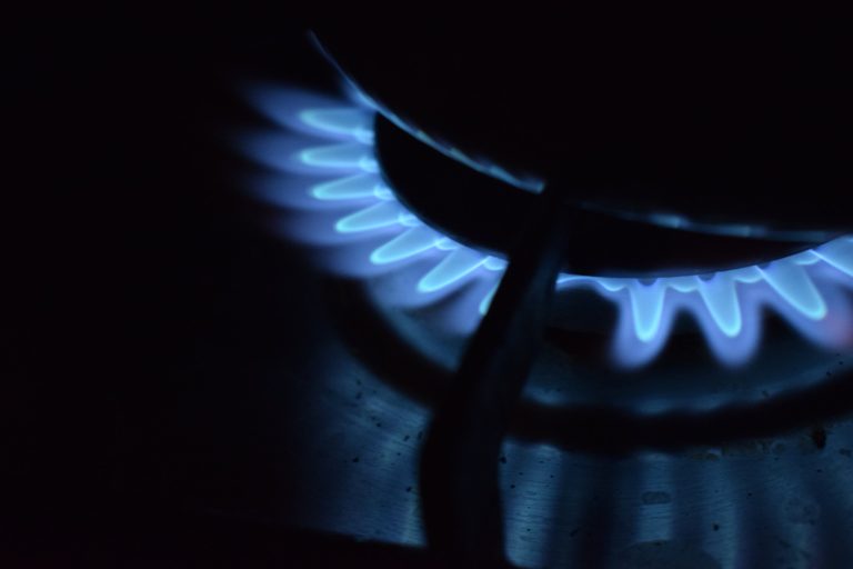 Газ для некоторых жителей Латвии подорожает на 90%