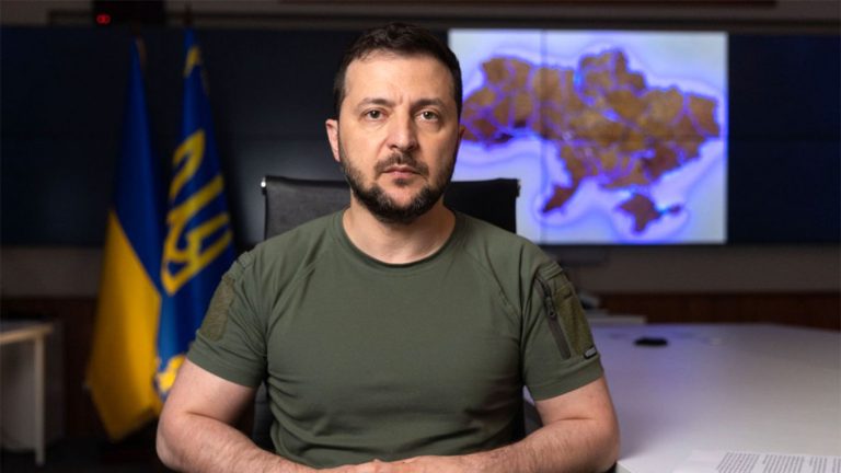 «Слезть со шпагата между Украиной и Россией» призвал Зеленский Германию
