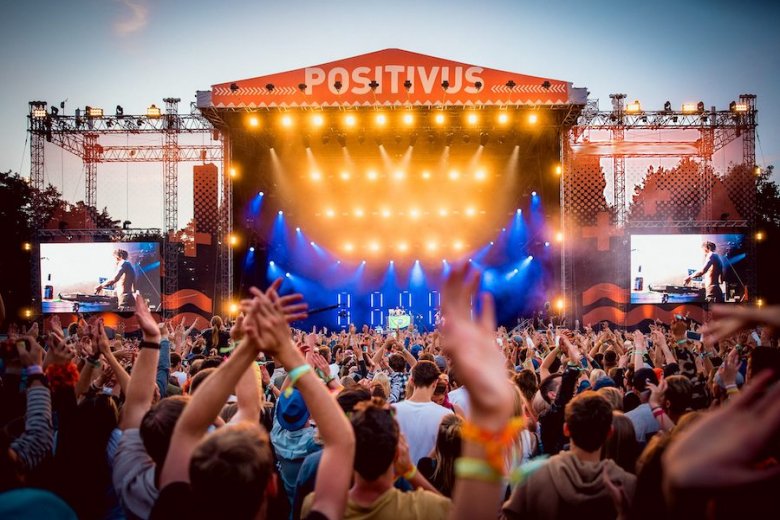 Рижская дума планирует выделить 200 тыс. евро на Positivus вне конкурса