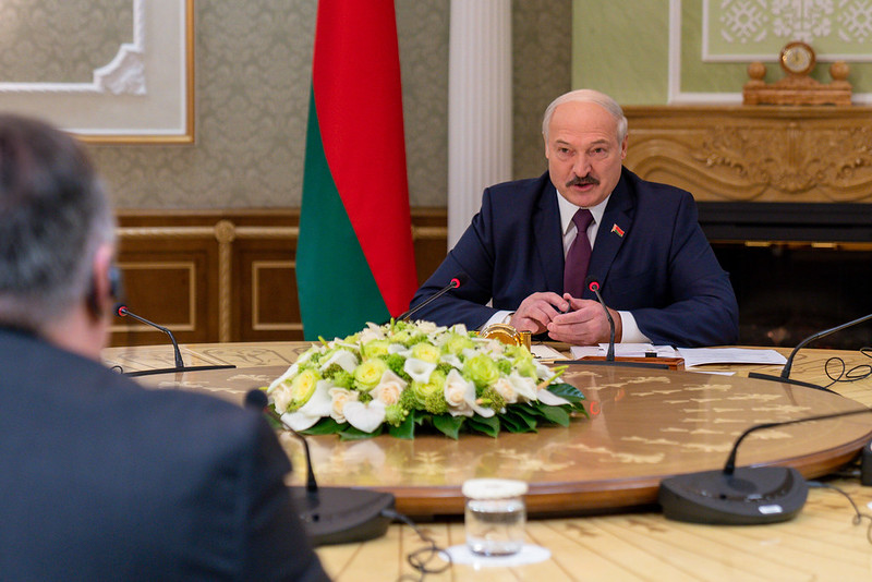 Лукашенко разрешит экспортировать зерно с Украины через Белоруссию, но только при одном условии