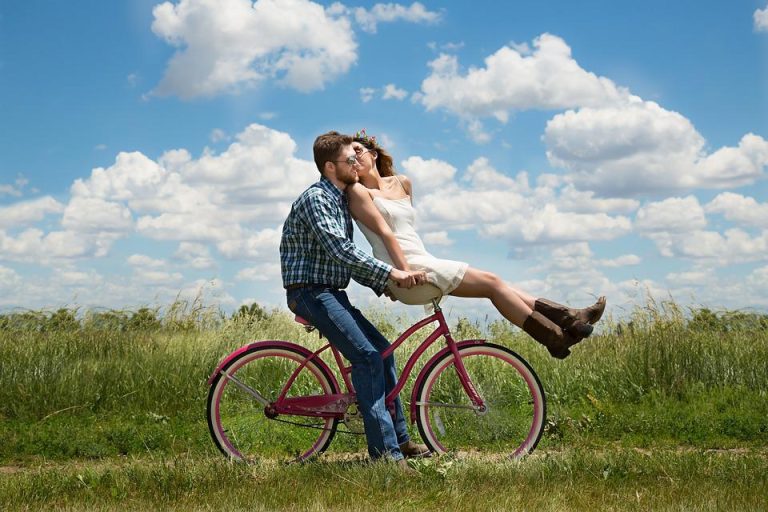 Синоптики: в конце недели по-летнему тепло, на следующей - похолодает
