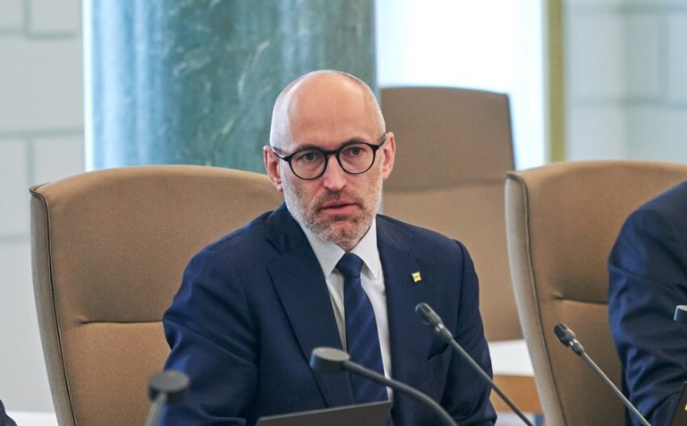 Павлютс не видит причин для беспокойства из-за COVID