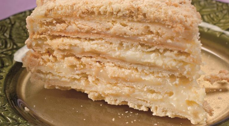Готовим торт Наполеон в домашних условиях: вкусный, простой и пошаговый рецепт