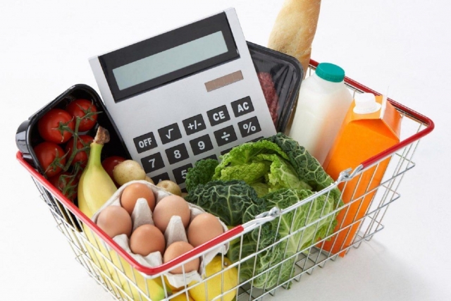 Цены на продукты питания существенно выросли во всех странах Балтии — сравниваем