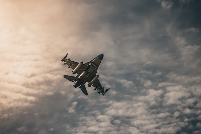 Вниманию жителей! В Адажском крае пройдут тренировочные полеты военной авиации