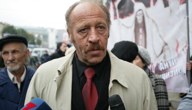 Недовольный руководством партии Плинер покидает РСЛ