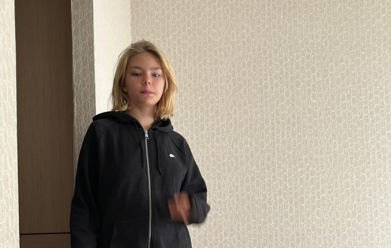 Госполиция просит помочь в поиске пропавшей 12-летней Марты