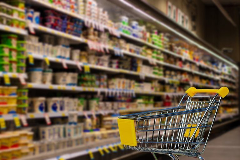 Из-за пандемии и роста цен меняются привычки в приобретении продуктов питания