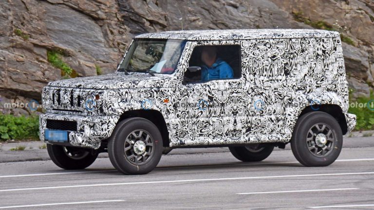 Появились фото нового прототипа пятидверного Suzuki Jimny
