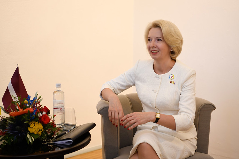 Спикер Сейма приобрела землю и здания на 130 000 евро