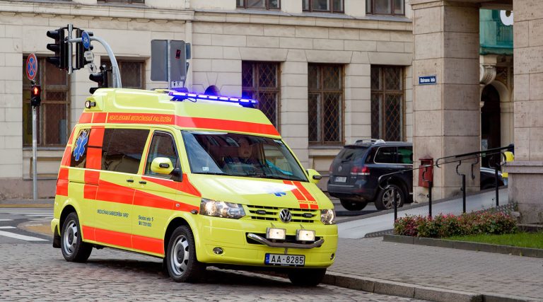 В Латвии в авариях в понедельник пострадали 11 человек