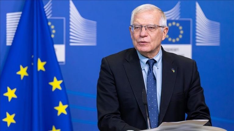Боррель выступил против предложения запретить въезд россиянам в ЕС