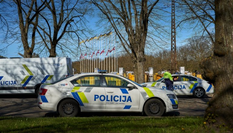 Госполиция отчиталась о ситуации у Памятника в Пардаугаве