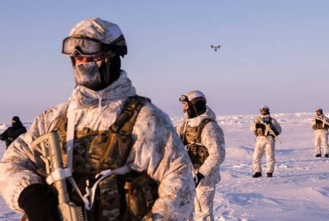 НАТО необходимо наращивать присутствие в Арктике — Генсек альянса