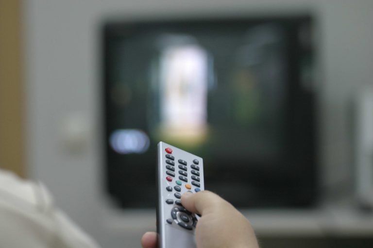 Канал «TV3 Plus» запускает новости на русском языке