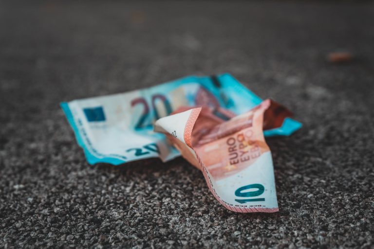 Инфляция в еврозоне достигла рекордных 9,1%