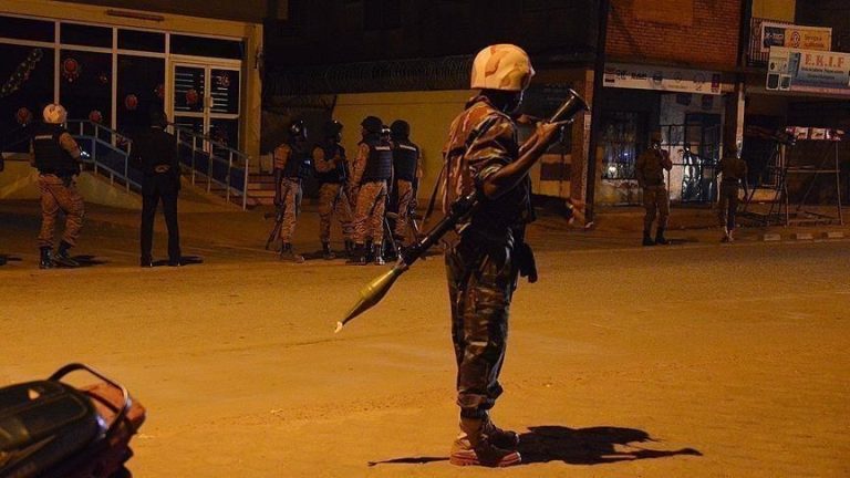 В результате теракта в Буркина-Фасо погибли 8 военнослужащих