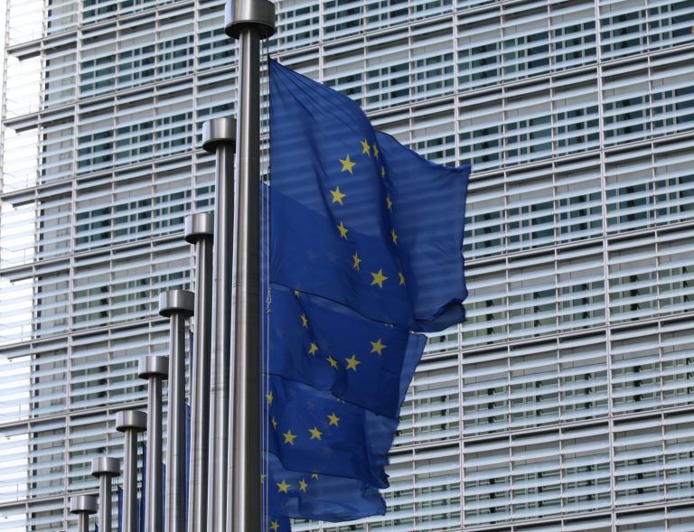 Евросоюз может отменить право вето на санкции против России