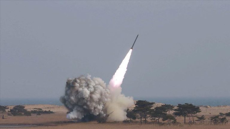 Северная Корея может готовить запуск баллистической ракеты с подводной лодки