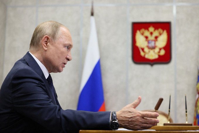 Путин подписал указы о признании независимости Запорожской и Херсонской областей Украины