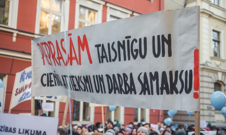 Чиновники подсчитали: для отмены забастовки учителей необходимо 139 млн евро