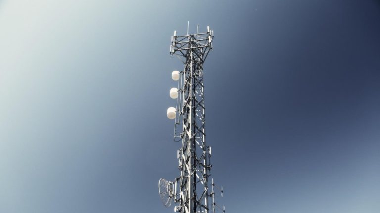 В Латвии отключают сеть 3G. Как это повлияет на пользователей?