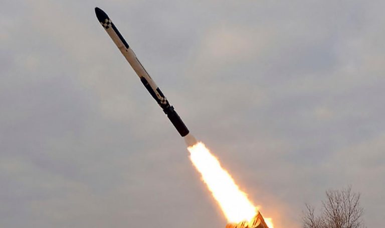 Новые испытания КНДР: на этот раз две крылатые ракеты большой дальности