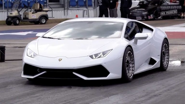 Редчайший суперкар Lamborghini стоимостью 500 000 USD разбили в эффектном ДТП