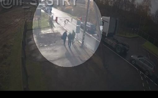 Появилось видео, как Собчак пешком переходит границу с Литвой