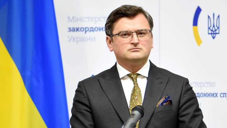 Глава МИДа Украины заявил о готовности встретиться с Лавровым