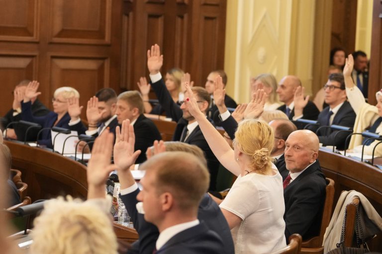 Сейм отказался создавать группы по сотрудничеству с парламентами России и Белоруссии