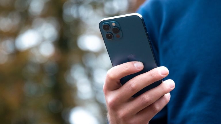 В Бразилии начали изымать iPhone без зарядных устройств