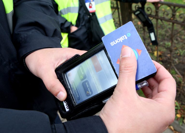 Депутаты поддержали «билетную реформу» в Риге - плата за одну поездку значительно возрастет