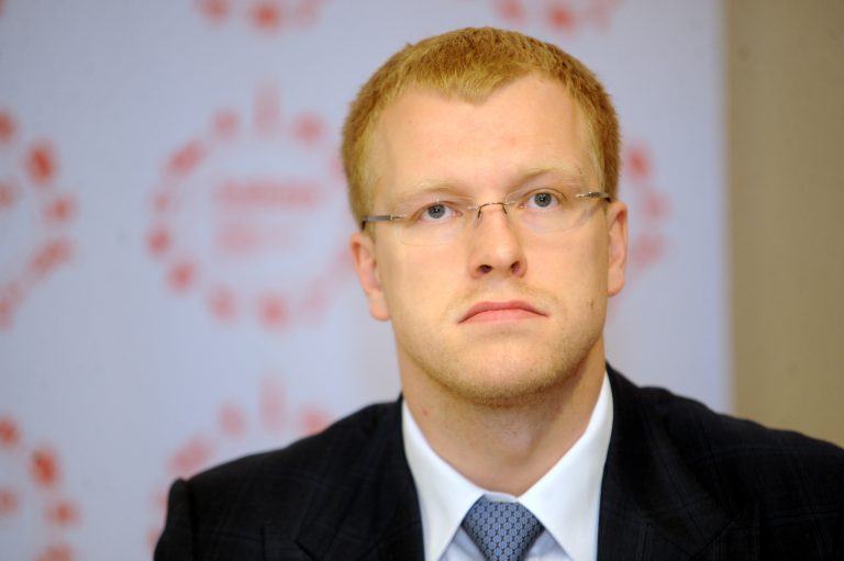 Службу госбезопасности просят оценить высказывания Элксниньша про Крым