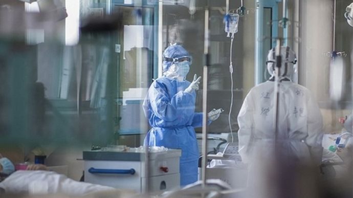 Количество пациентов с «Covid-19» в больницах немного увеличилось