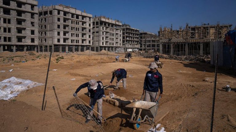 В Газе на стройке обнаружили захоронения времен римской эпохи