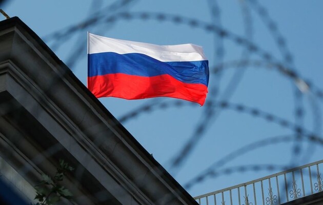 Евросоюз ужесточил санкции против России — в список попали 200 лиц и компаний, четыре телеканала и банки