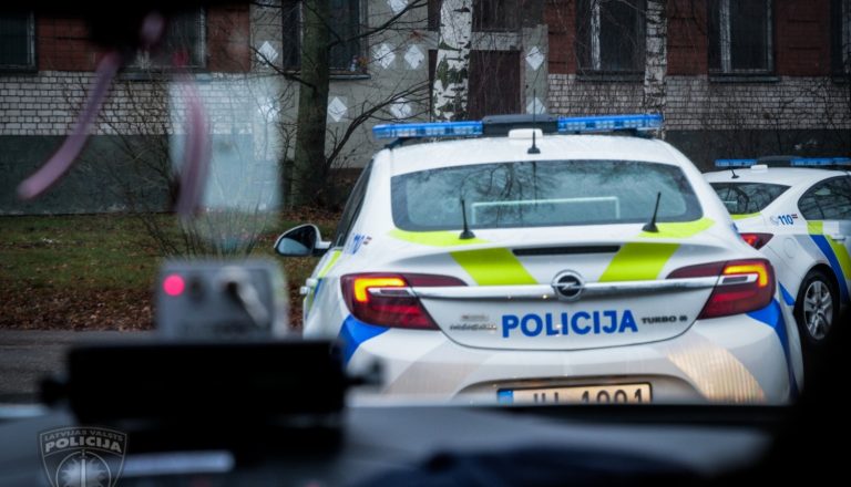За минувшие сутки в ДТП пострадали девять человек