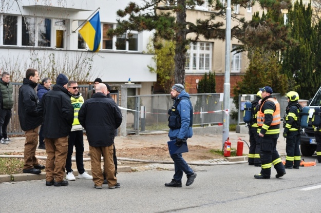 Посольства Украины в пяти странах Европы получили посылки с глазами животных