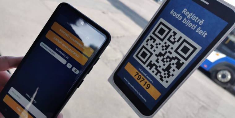 Вторые сутки сбой в работе «кодовых билетов» в общественном транспорте Риги
