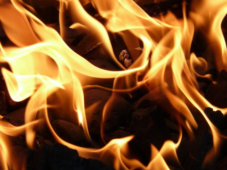 В Латвии в пожарах погибли четыре человека