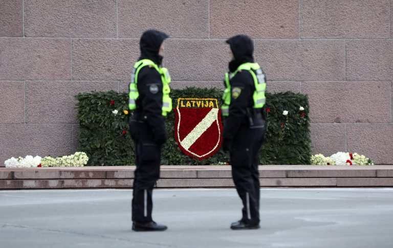 Российский экс-полицейский получил убежище в Латвии. СГБ категорически против такой практики
