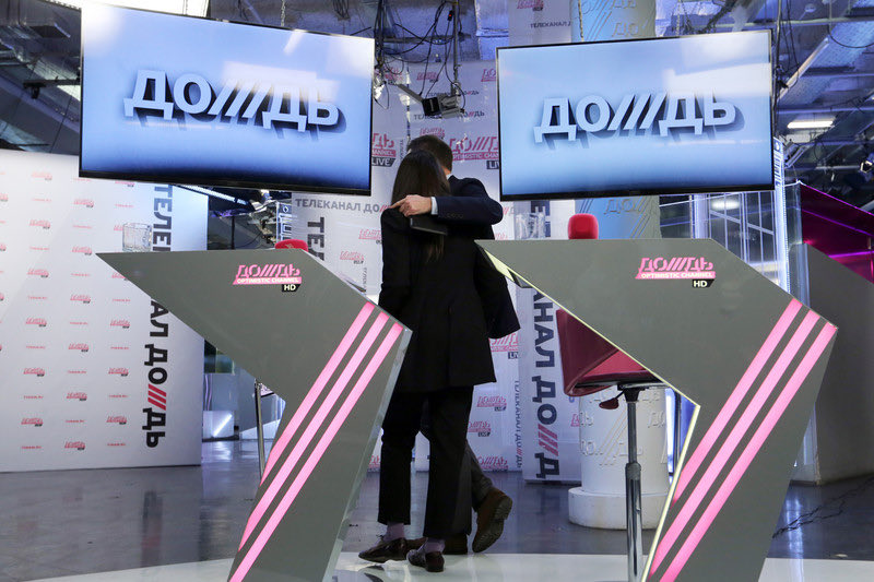 С сегодняшнего дня телеканал «Дождь» прекращает вещание в Латвии